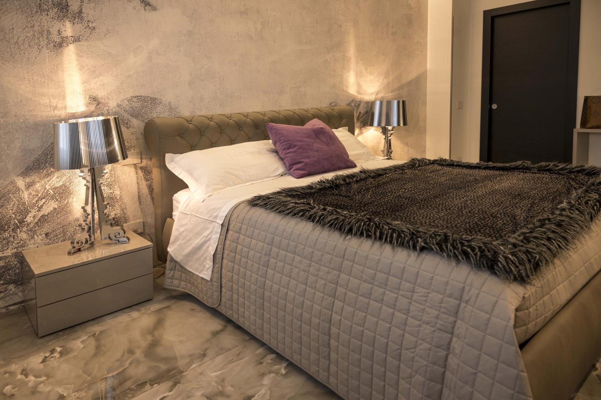 Panvinio 25 Apartment - Royal Welcome เวโรนา ภายนอก รูปภาพ